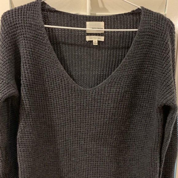 Aritzia Wilfred Free Wolter Sweater - Picture 4 of 9